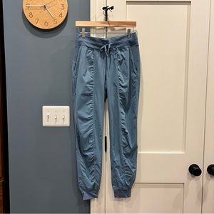 Lululemon Dance Studio Mid-Rise Jogger Utility Blue Size 6